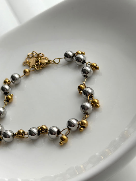 PULSERA BOLITAS