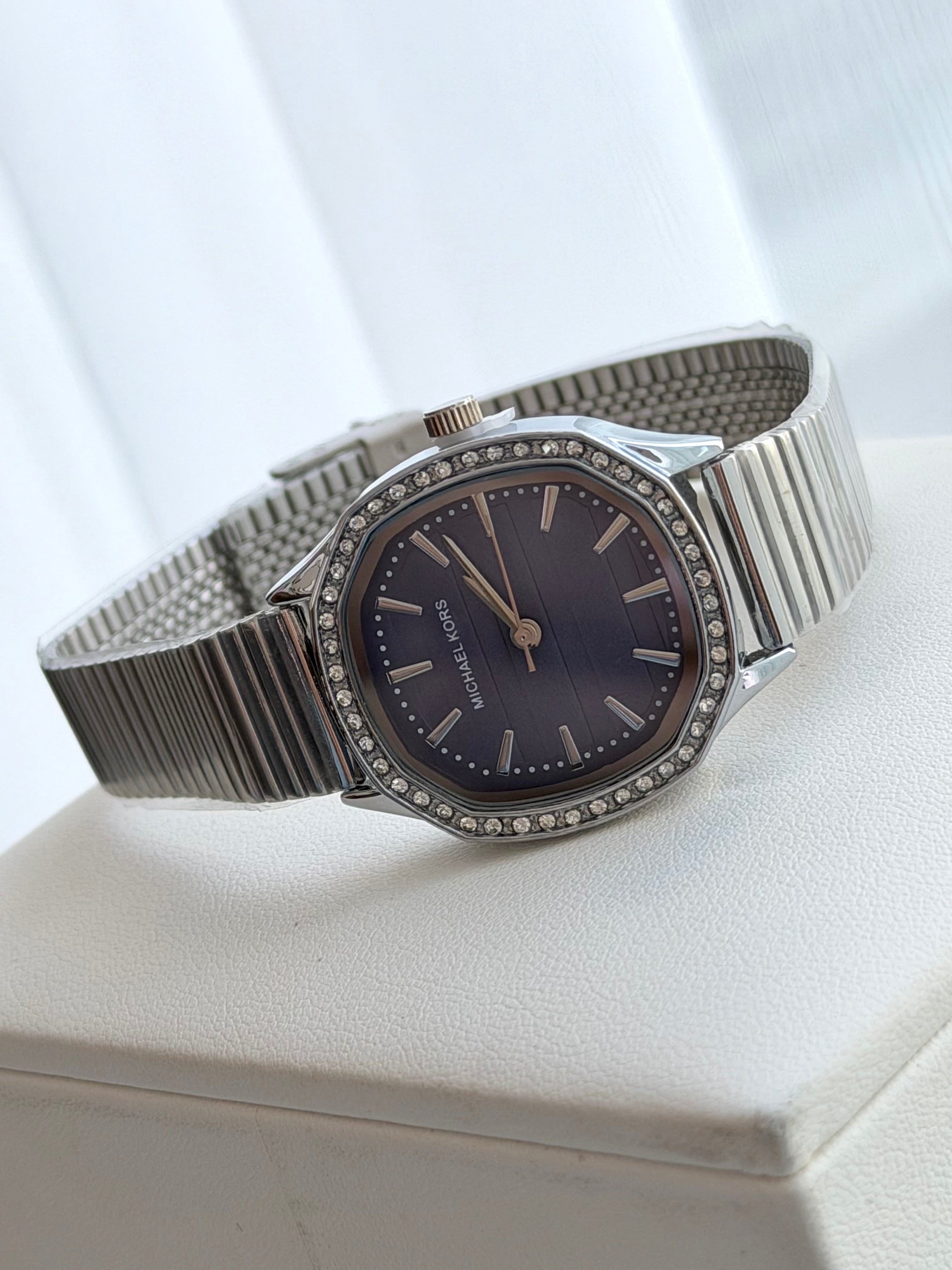 RELOJ CLÁSICO
