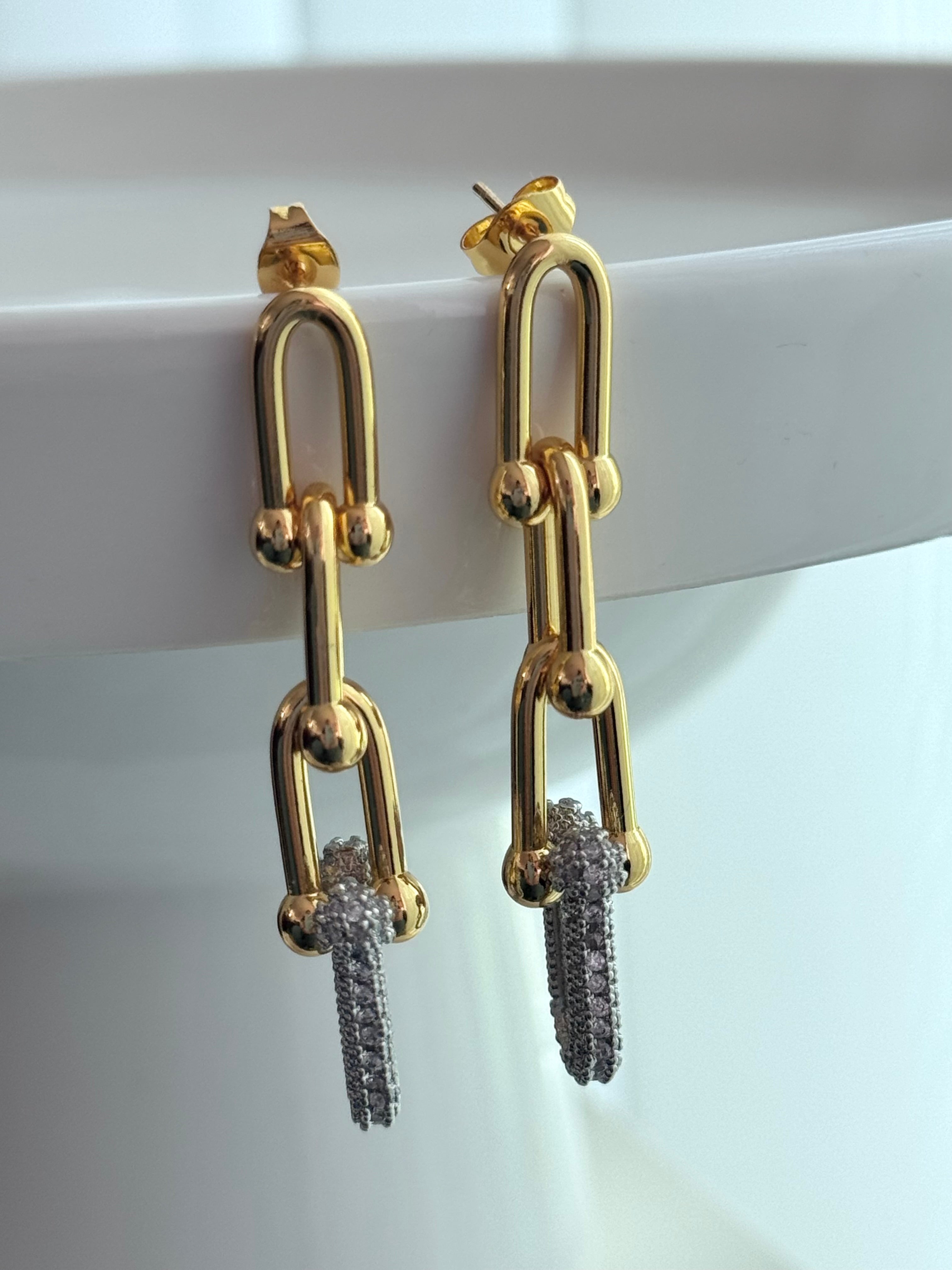 ARETE TRIPLE ESLABÓN CON ZIRCONIA