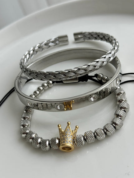 TRÍO DE PULSERAS CORONA DORADA