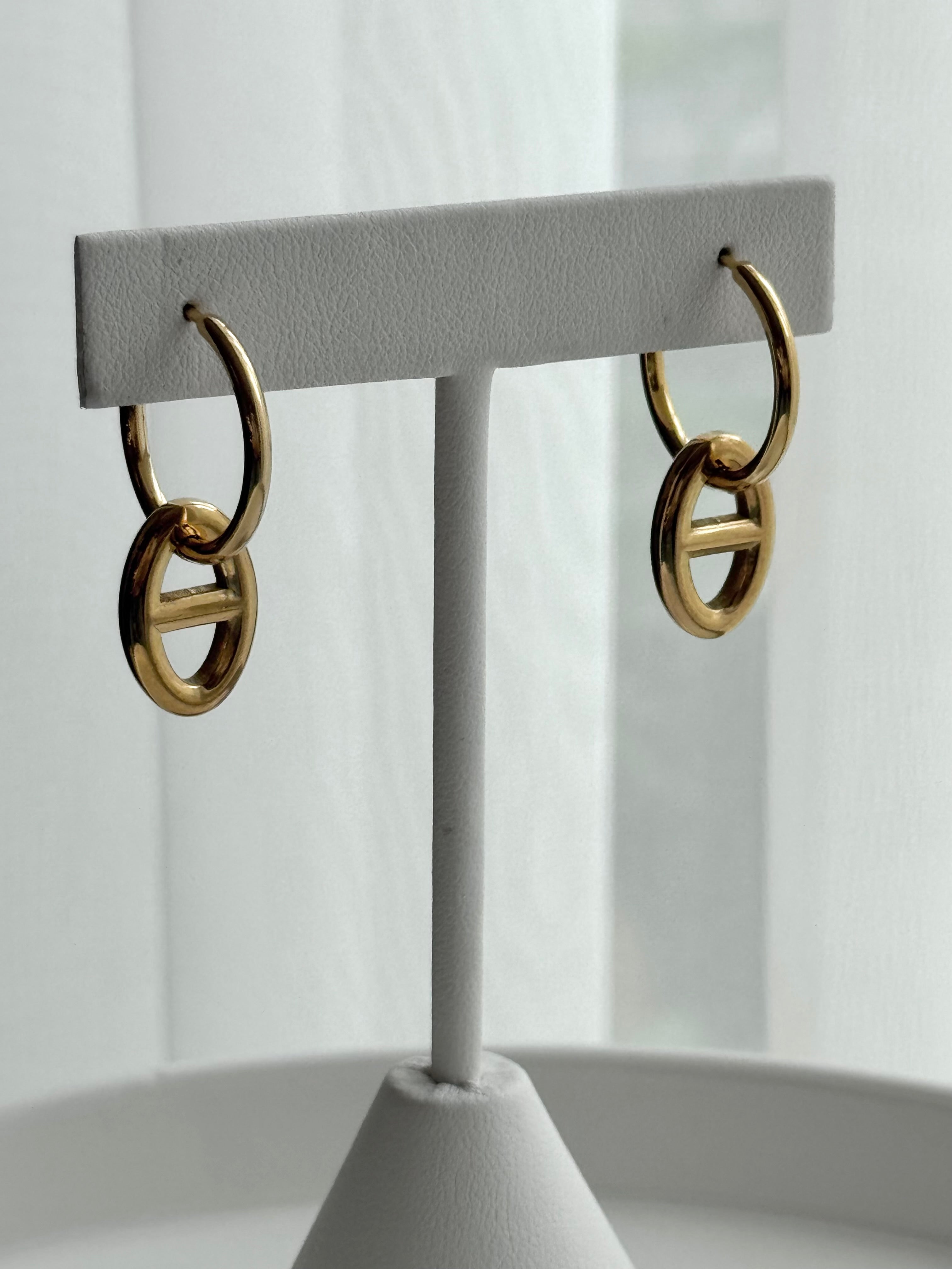 ARETE OVAL