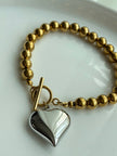 PULSERA BOLITAS Y CORAZON