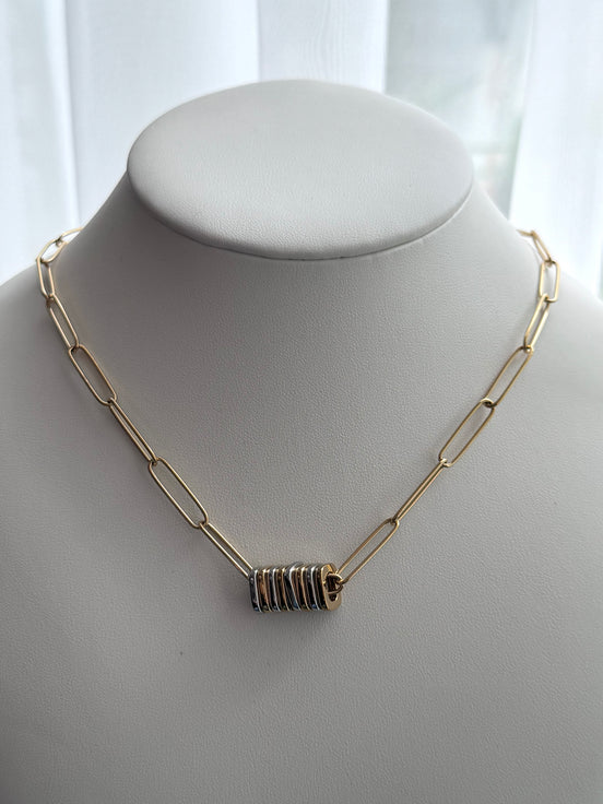 COLLAR DIJES CUBO
