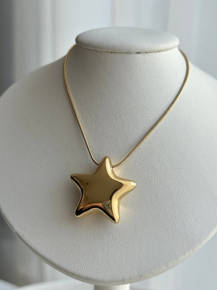 COLLAR STAR