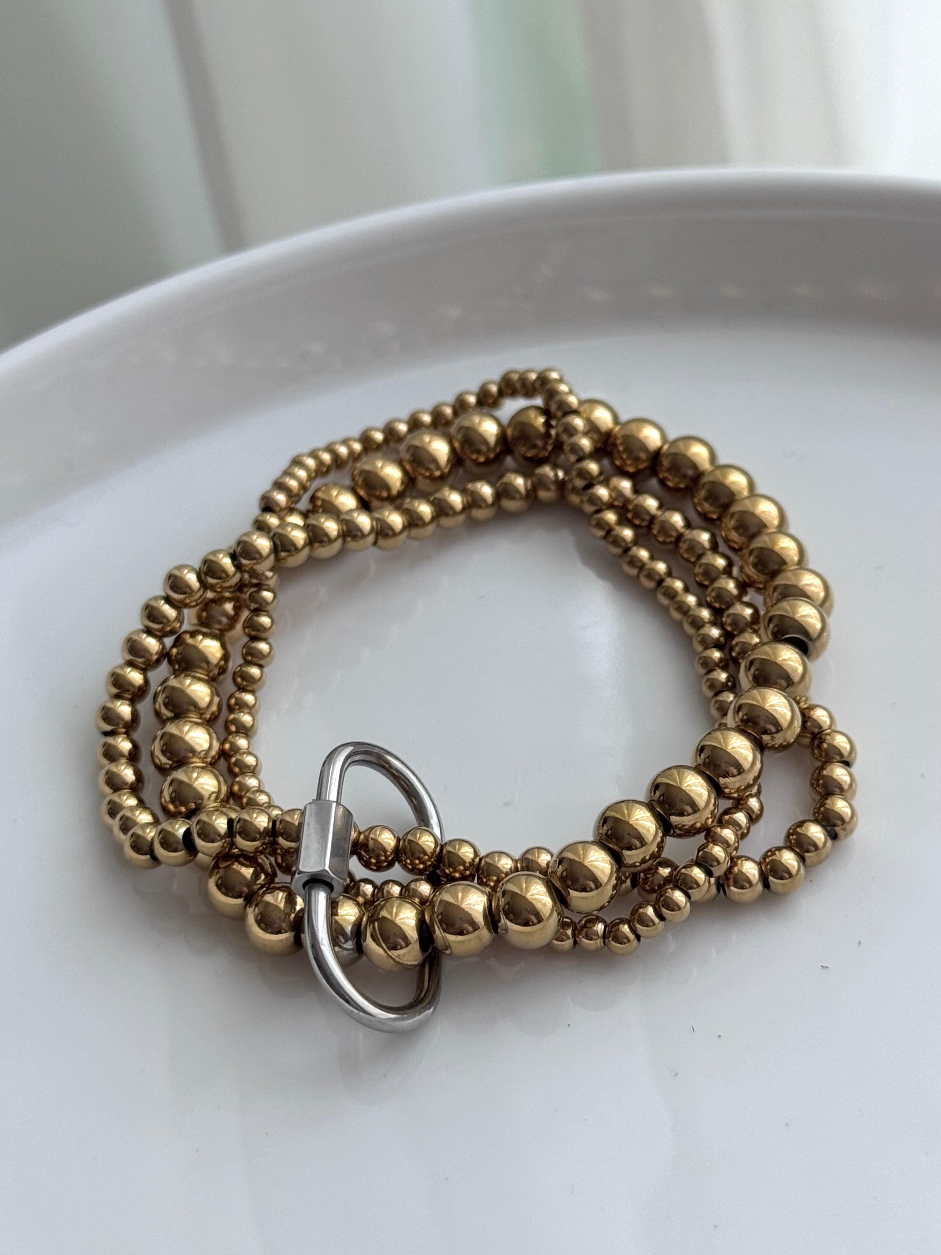 PULSERA BOLITAS HEBILLA PLATEADO