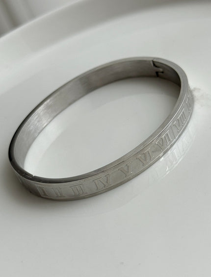 PULSERA RÍGIDA PLATEADA