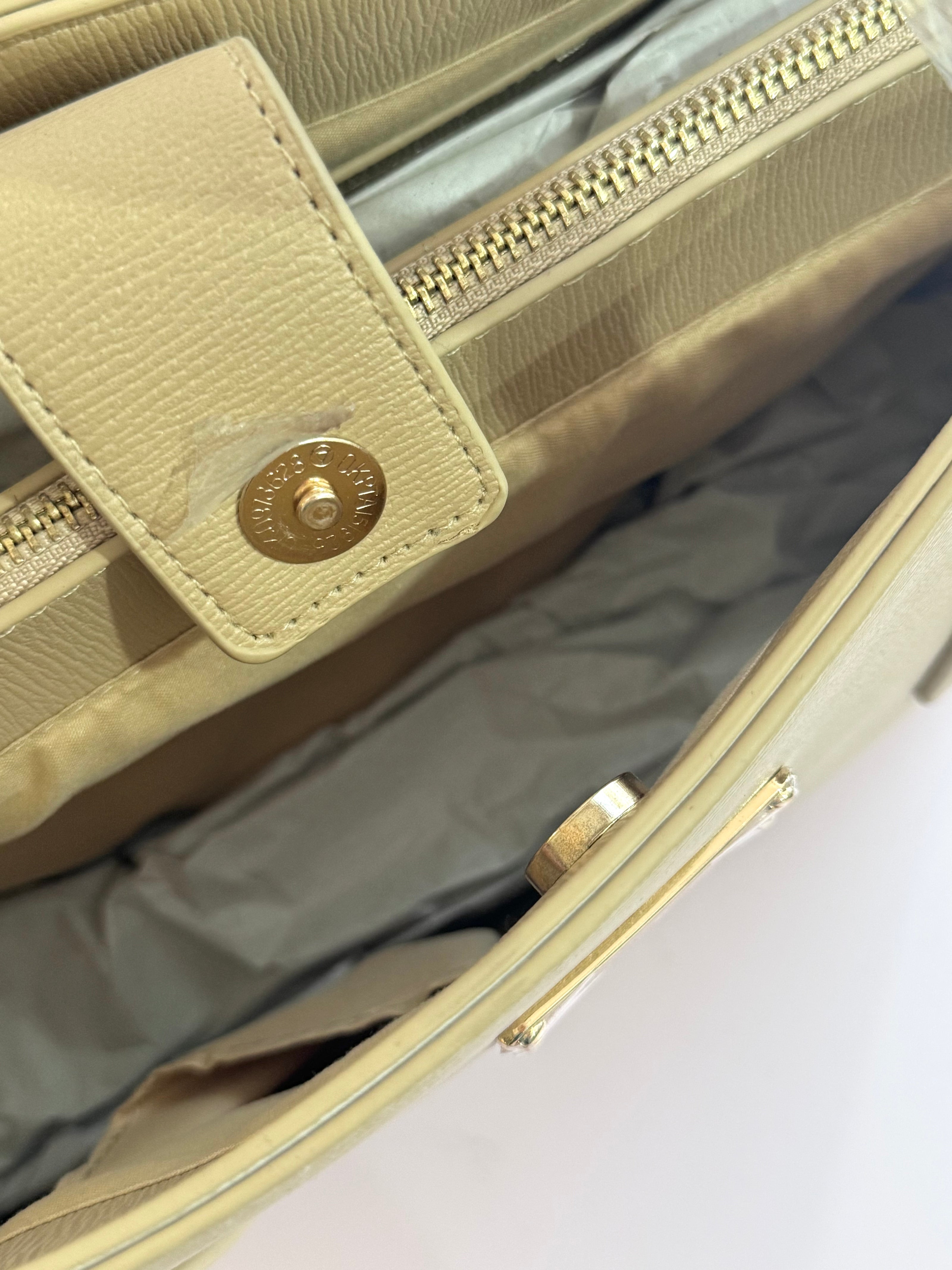 BOLSA BEBE AUBREY MEDIUM