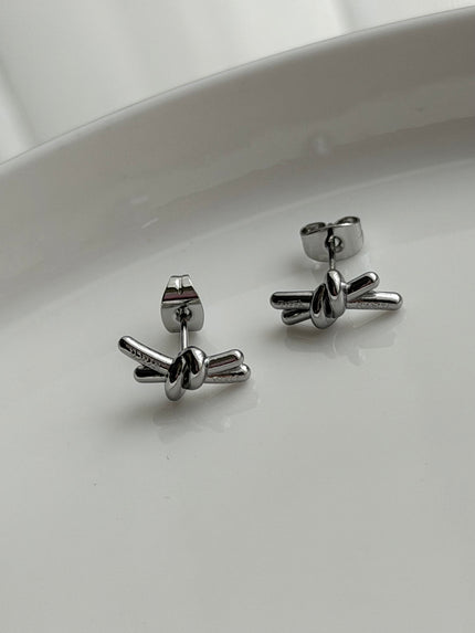 ARETE NUDO PLATA