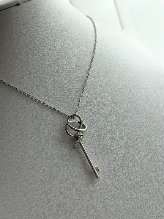 COLLAR LLAVE