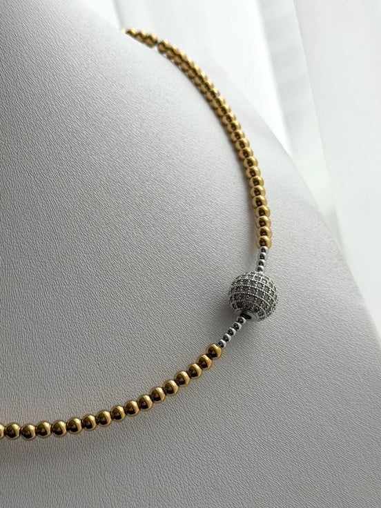 COLLAR BOLITA