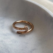 ANILLO JUSTE UN CLOU