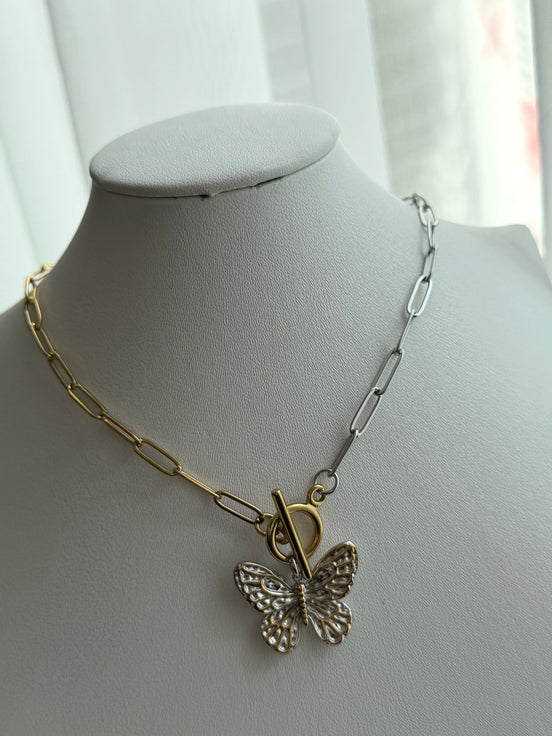 COLLAR DIJE MARIPOSA