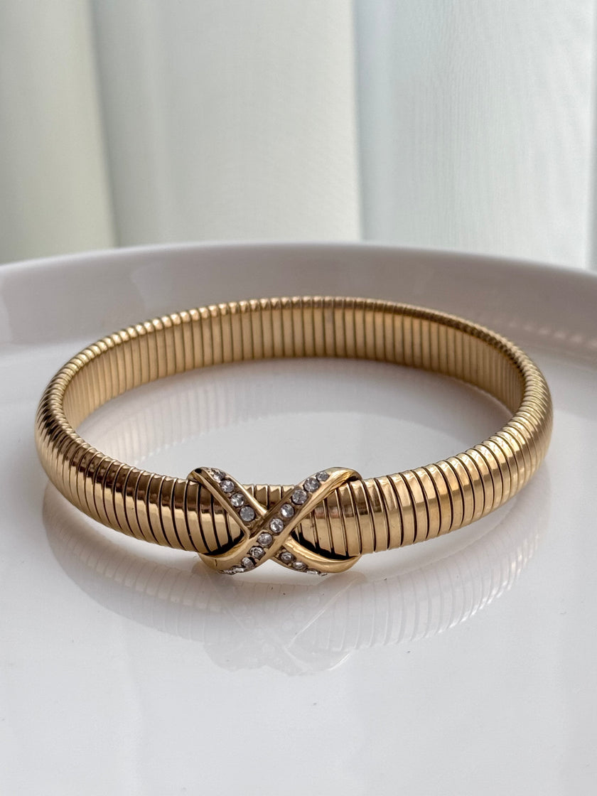 PULSERA CRUZ CON CRISTALES