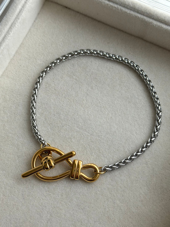 PULSERA BROCHE NUDO