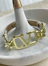BRAZALETE V CON CADENA