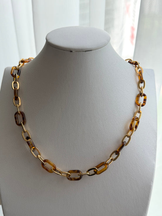 COLLAR ESLABÓN CAREY