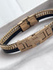 PULSERA PLACA H DORADA