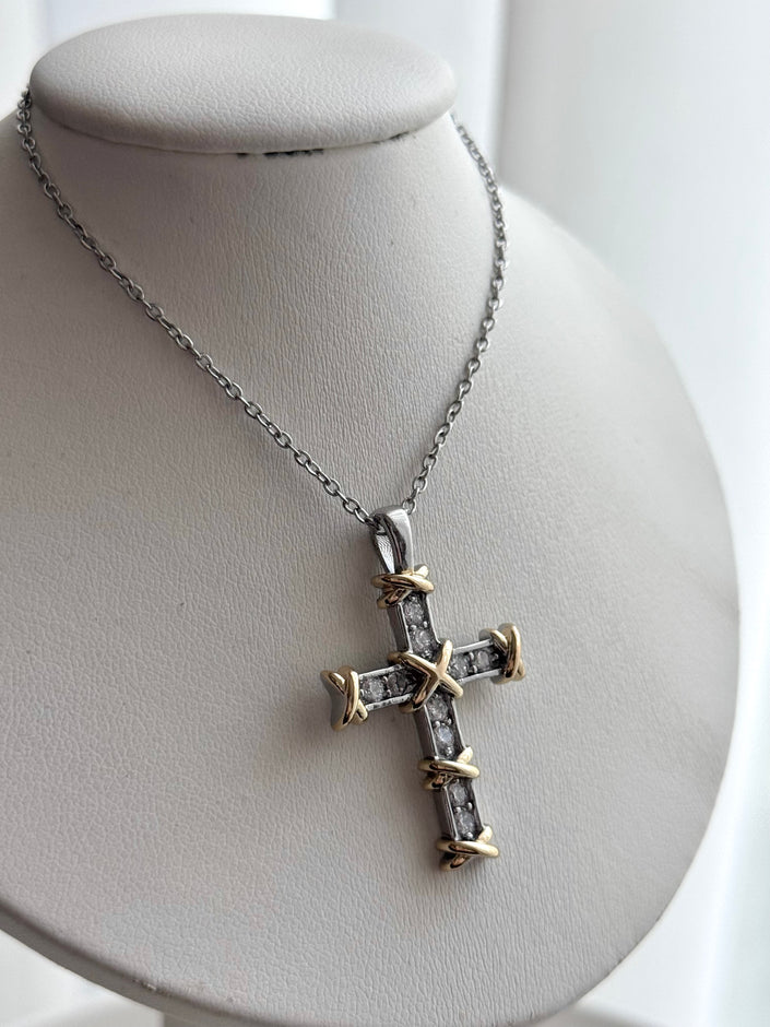 COLLAR CRUZ