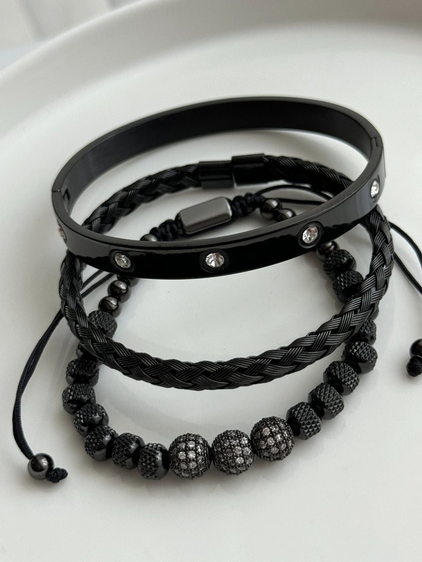 TRÍO DE PULSERAS NEGRAS