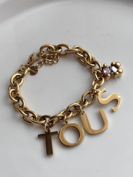 PULSERA LETRAS OSO ROSA