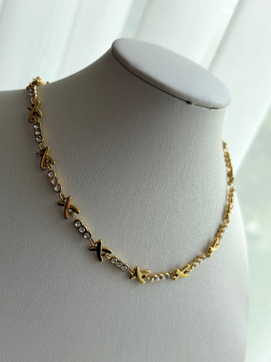 COLLAR X