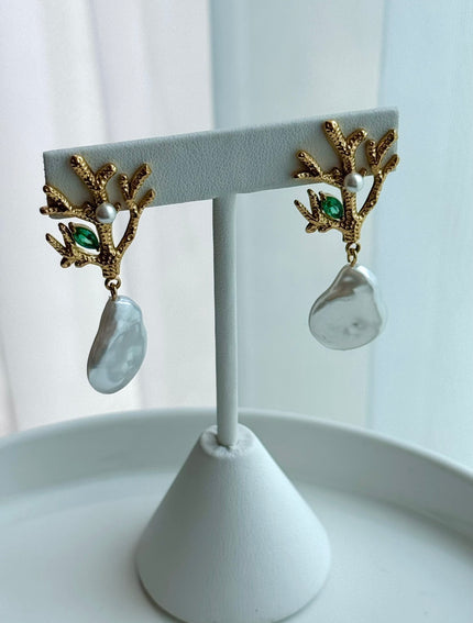 ARETE PERLA Y CRISTAL VERDE