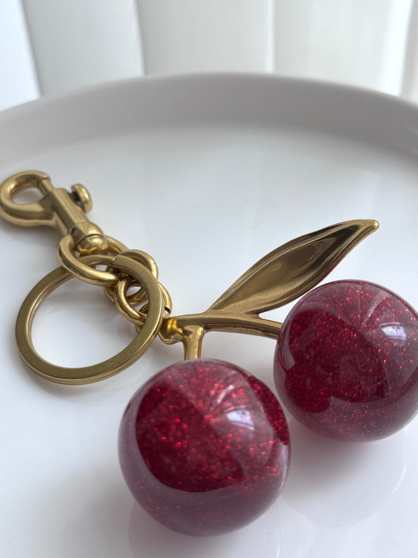 LLAVERO CEREZA ROJO