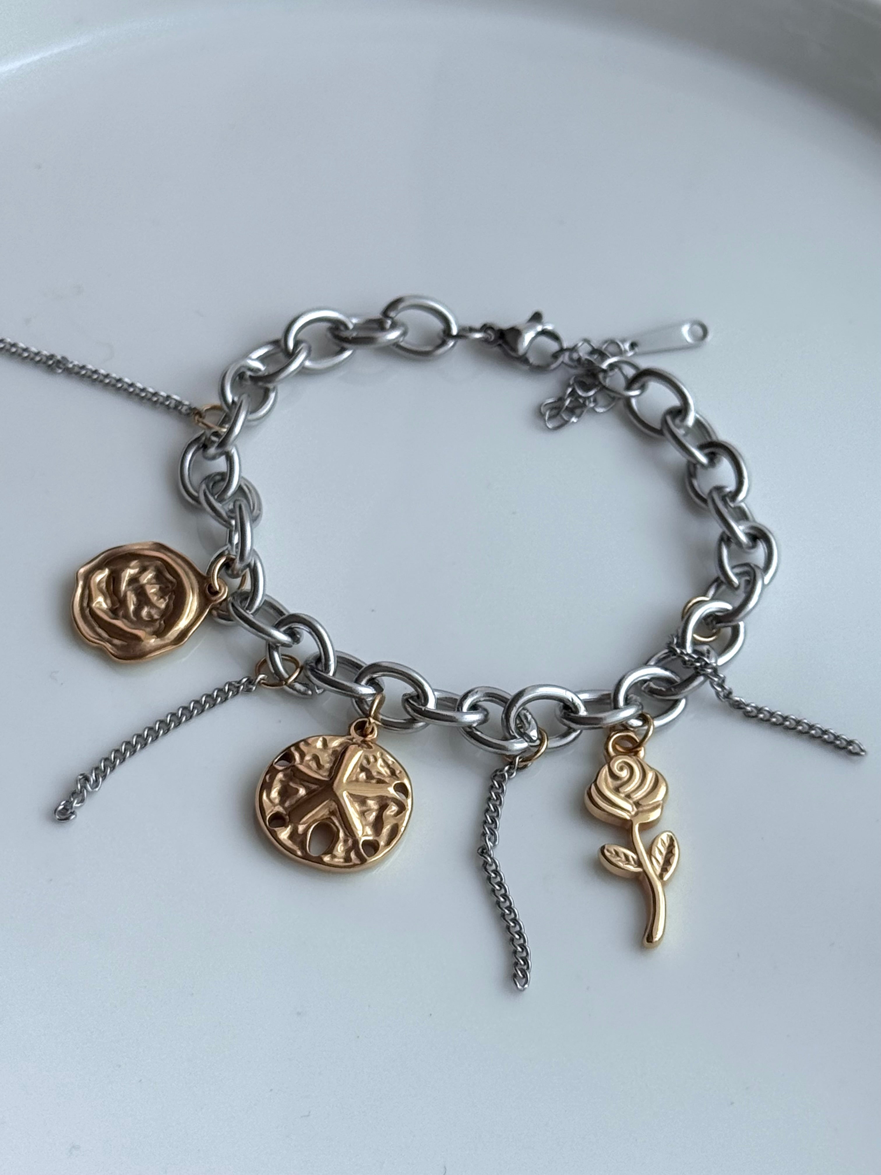 PULSERA DIJES Y CADENAS