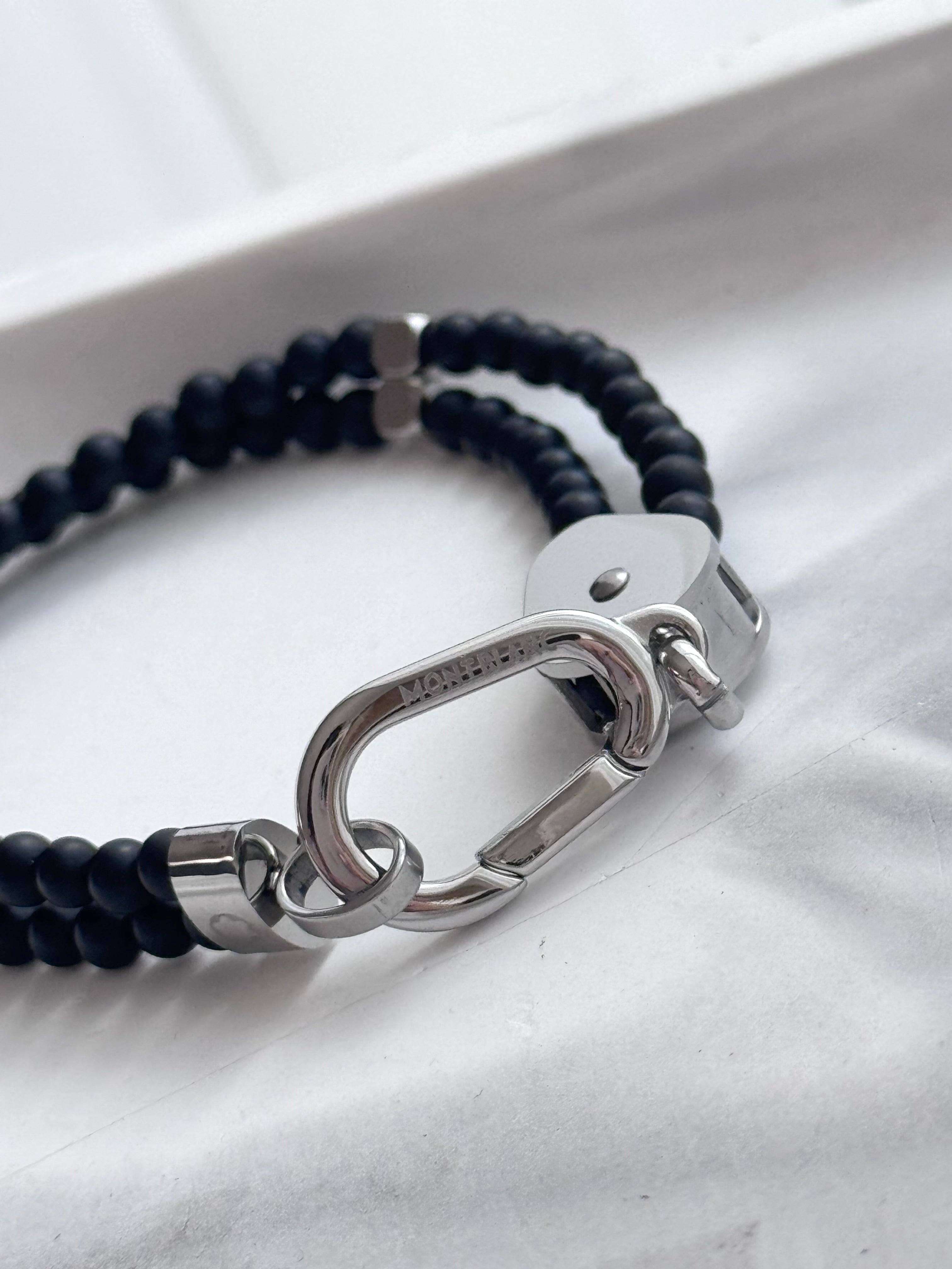 PULSERA BOLITAS NEGRAS