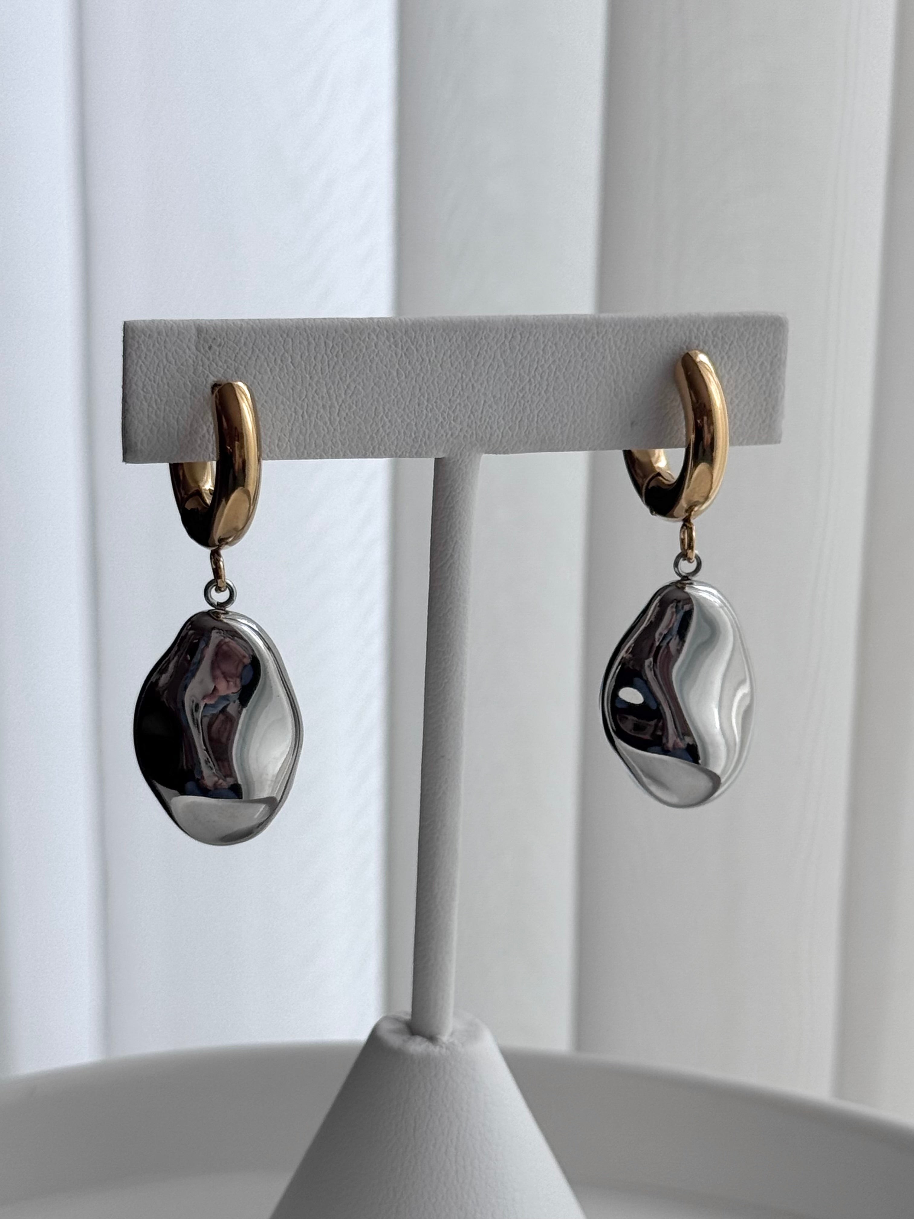 ARETE IRREGULAR
