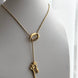 COLLAR CORBATERO