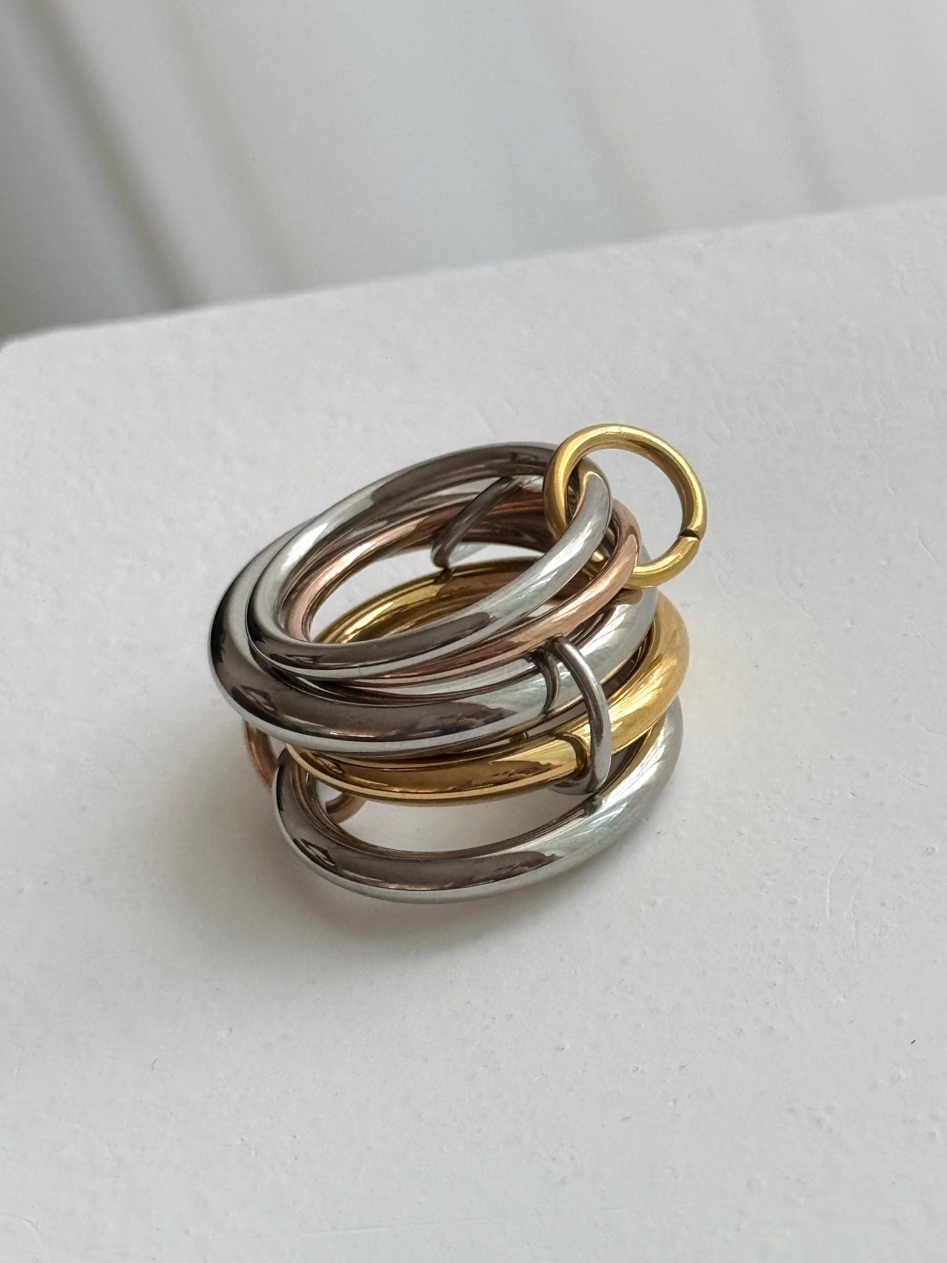 ANILLO LISO ARGOLLAS