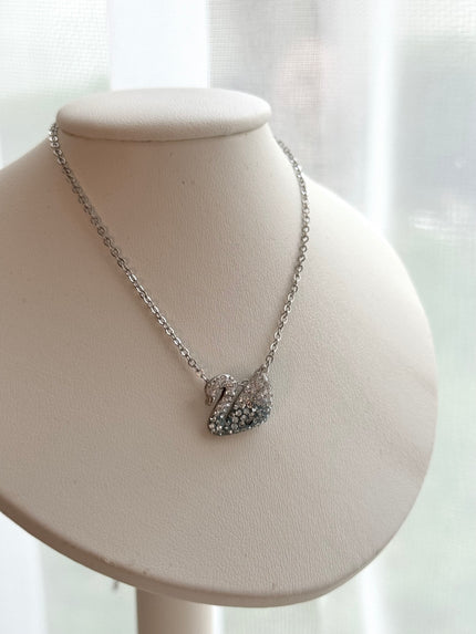 COLLAR FORMA CISNE