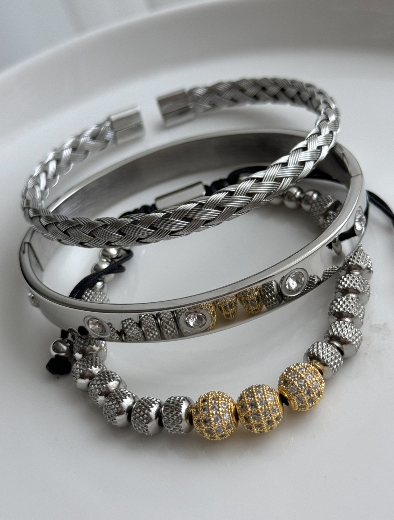 TRÍO DE PULSERAS BOLITAS DORADAS