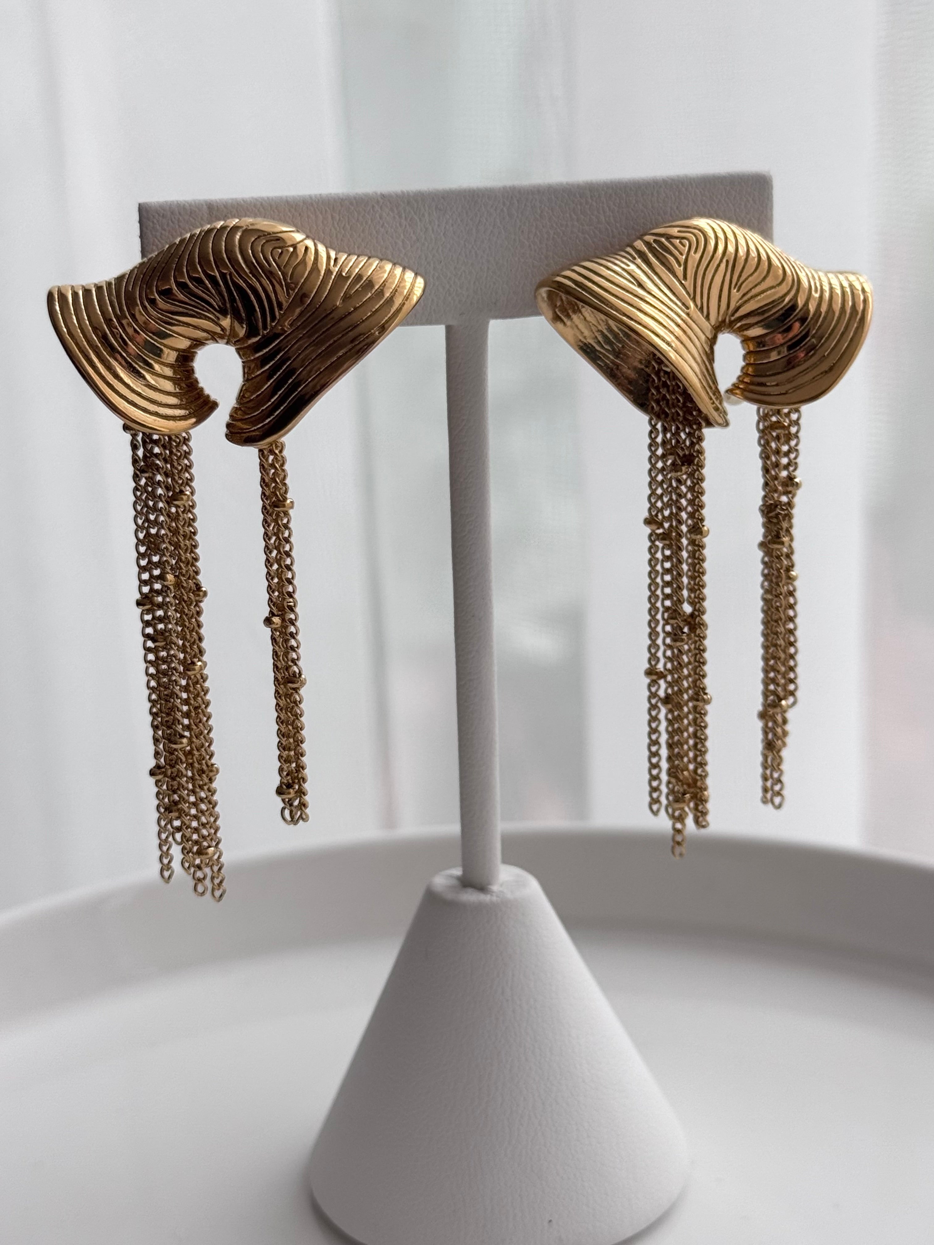 ARETE LARGO CON CADENAS