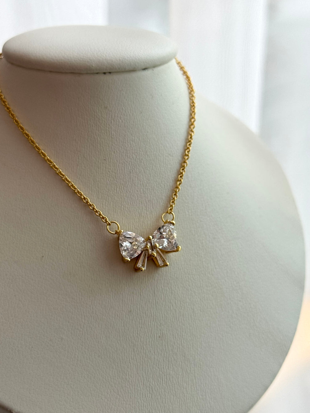 COLLAR MOÑO