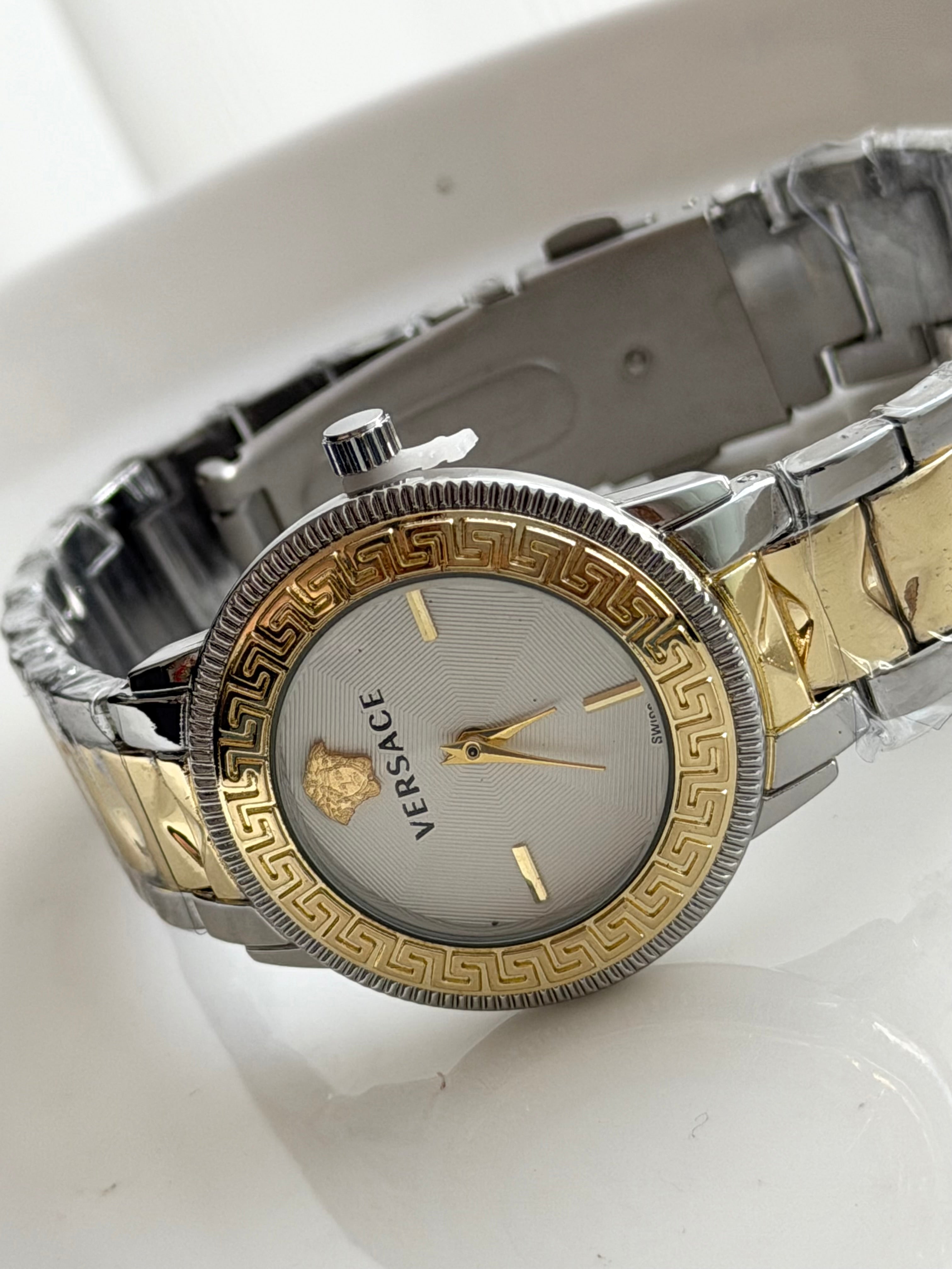 RELOJ MEDUSA