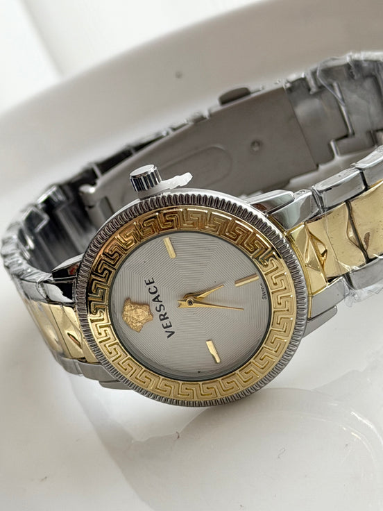 RELOJ MEDUSA