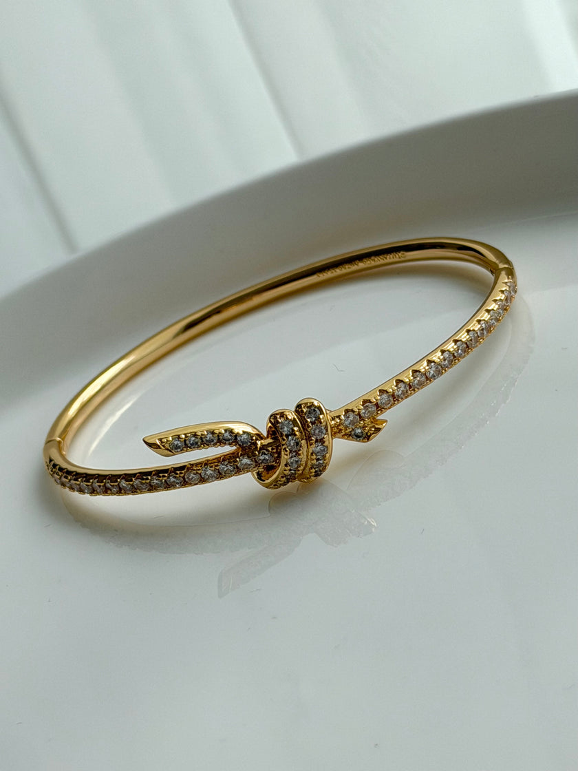 BRAZALETE NUDO