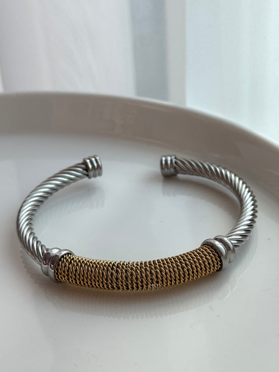 BRAZALETE  ABIERTO ALAMBRE
