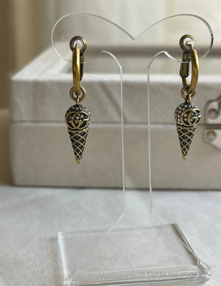 ARETES CONO GG