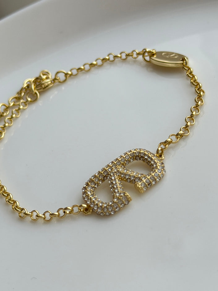 PULSERA V