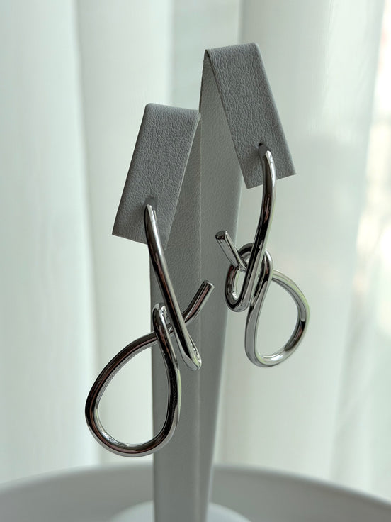 ARETE NUDO