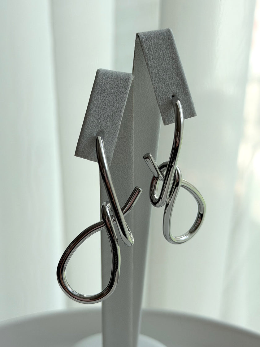 ARETE NUDO