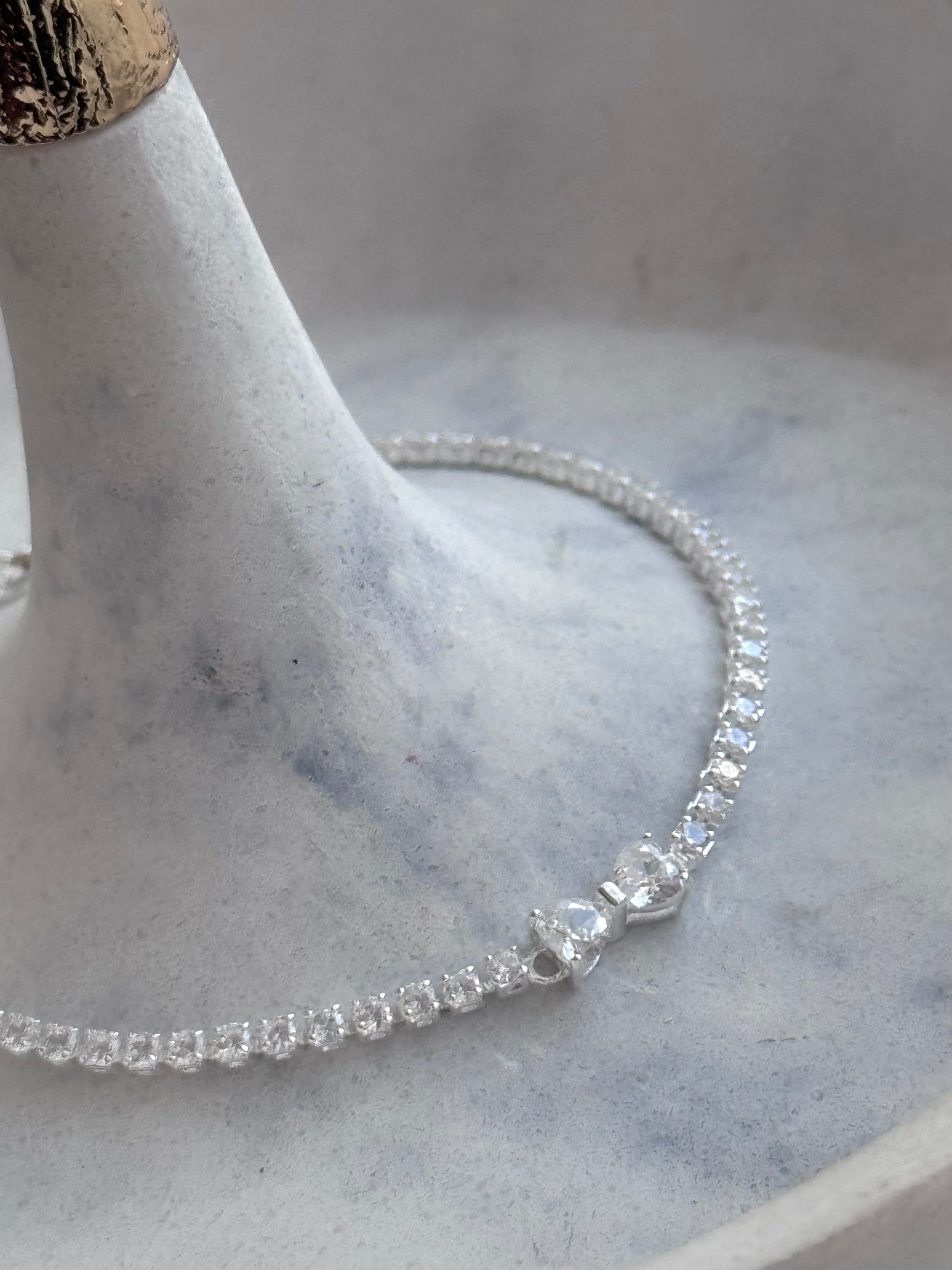 PULSERA MOÑO DE CRISTAL BLANCO