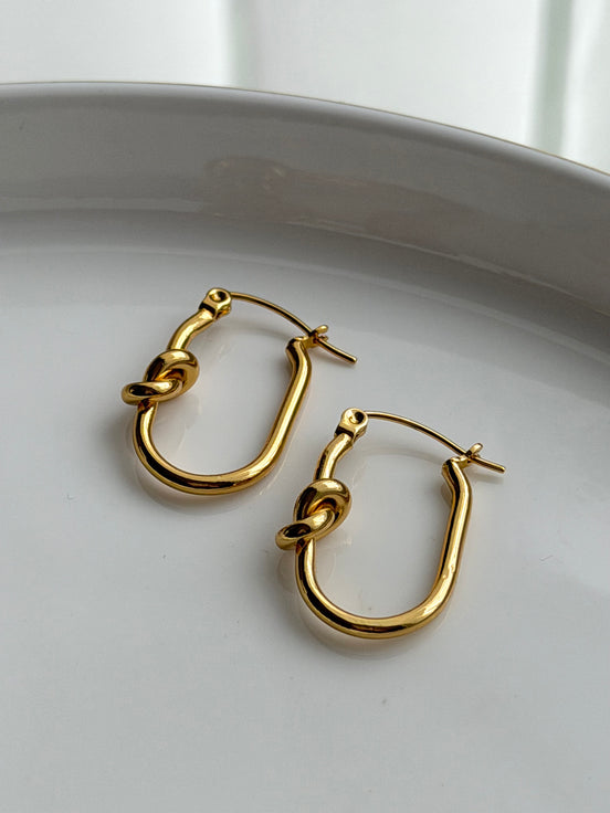ARRACADA NUDO OVAL