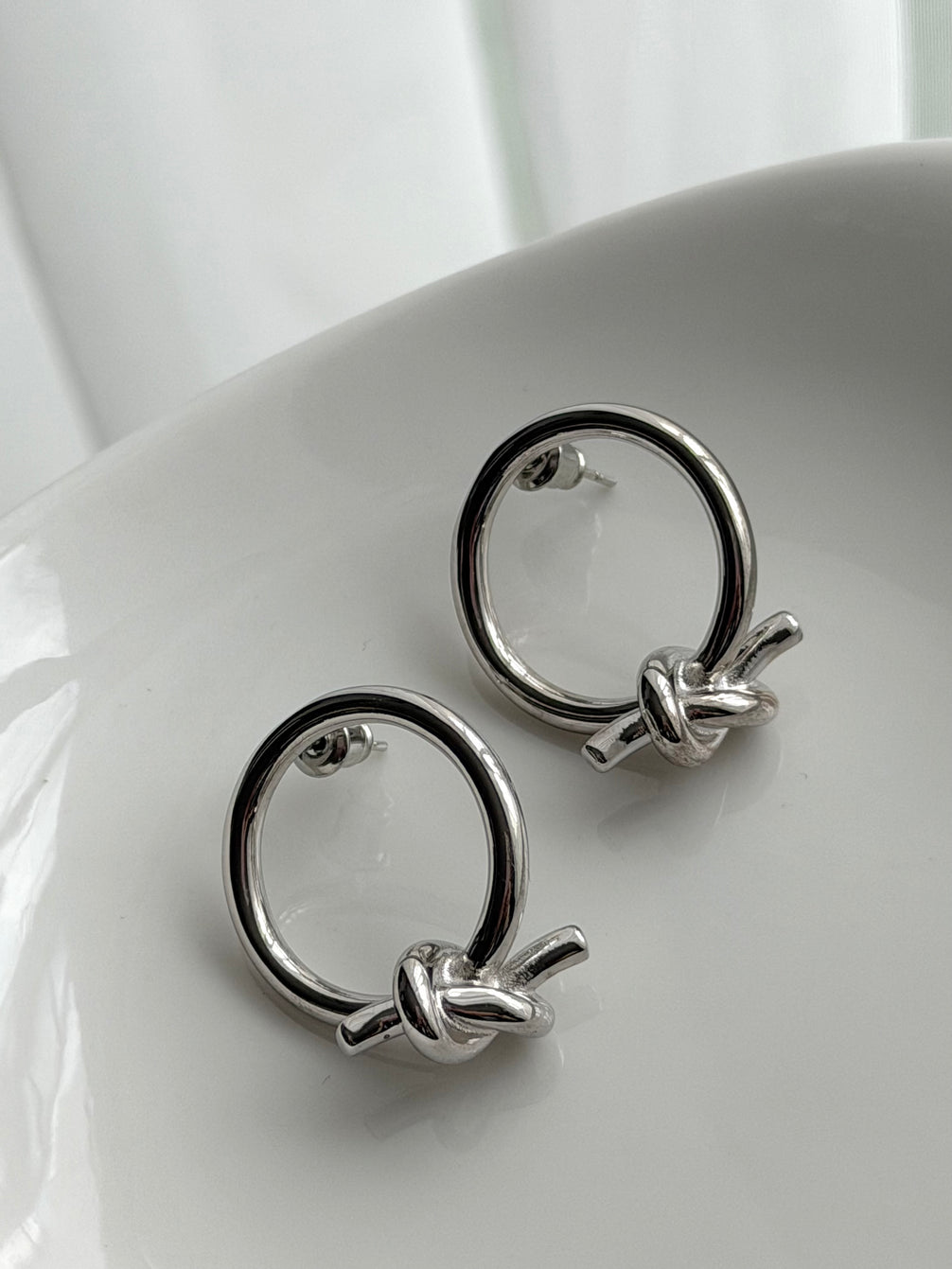 ARETE NUDO